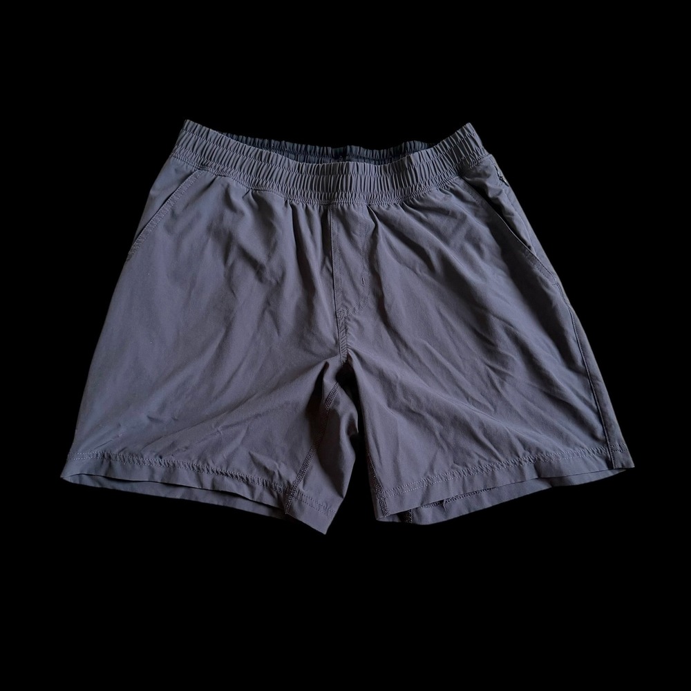Rhone Shorts Mens Medium Charcoal Gray 7 Inch Inseam Training